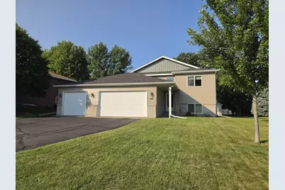 1819 Eastern Star Loop, Sauk Rapids, MN 56379 - Photo 2