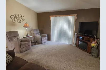 1819 Eastern Star Loop, Sauk Rapids, MN 56379 - Photo 10
