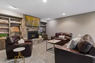1159 Hollybrook Dr, Wayzata, MN 55391 - Photo 22