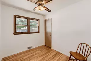 6405 Irving Ave S, Richfield, MN 55423 - Photo 20