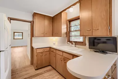6405 Irving Avenue S, Richfield, MN 55423 - Photo 10