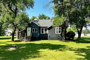 112 Cass Street E, Dumont, MN 56236 - Photo 20