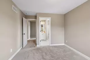 5465 Orchid Ln N, Plymouth, MN 55446 - Photo 44