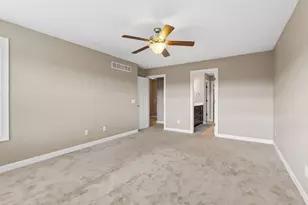 5465 Orchid Ln N, Plymouth, MN 55446 - Photo 46