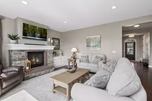 5465 Orchid Ln N, Plymouth, MN 55446 - Photo 18