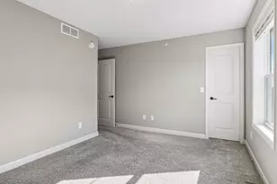 9868 5th St Ln N, Lake Elmo, MN 55042 - Photo 32