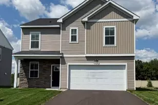12614 Erskin St NE, Blaine, MN 55449 - Photo 2