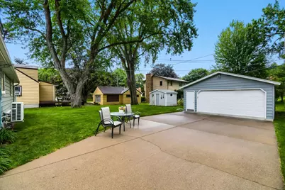 6907 46th Avenue N, Crystal, MN 55428 - Photo 26