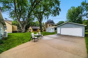 6907 46th Ave N, Crystal, MN 55428 - Photo 26