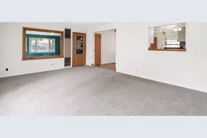233 2nd Street SE, Madelia, MN 56062 - Photo 12