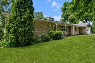 233 2nd St SE, Madelia, MN 56062 - Photo 4