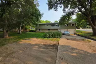 401 1st Ave SE, Pelican Rapids, MN 56572 - Photo 4