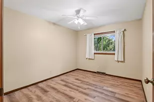 6033 Oak Cir, North Branch, MN 55056 - Photo 16