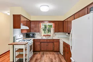 6033 Oak Cir, North Branch, MN 55056 - Photo 10