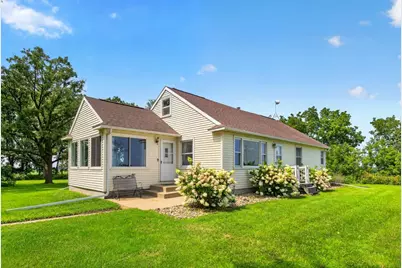 9321 105th Avenue SW, Hayfield, MN 55940 - Photo 1
