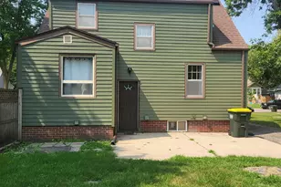 919 6th St SW, Willmar, MN 56201 - Photo 4