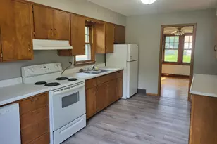 919 6th St SW, Willmar, MN 56201 - Photo 14