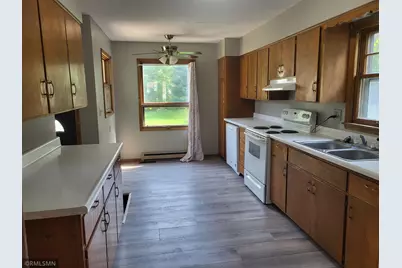 919 6th Street SW, Willmar, MN 56201 - Photo 12