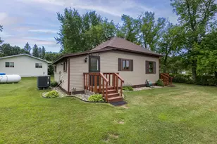 178 Cedar St, Gonvick, MN 56644 - Photo 2