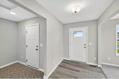 915 Yellowcrest Street SW, Delano, MN 55328 - Photo 2