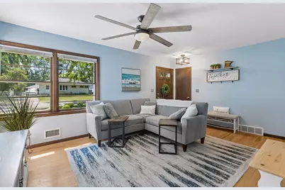 6810 W 24th Street, Saint Louis Park, MN 55426 - Photo 4