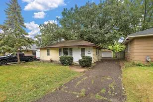 6921 W 24th St, Saint Louis Park, MN 55426 - Photo 2