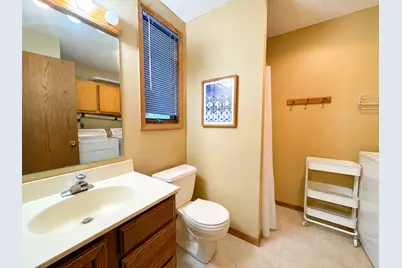 210 W Everett Avenue, Fergus Falls, MN 56537 - Photo 26