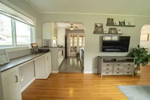 2027 Northwood Dr, North Saint Paul, MN 55109 - Photo 18