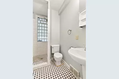 2625 2nd Ave S #1, Minneapolis, MN 55408 - Photo 18