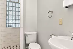 2625 2nd Ave S, Minneapolis, MN 55408 - Photo 18