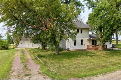 350 Highland Avenue N, Butterfield, MN 56120 - Photo 2