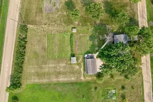 350 Highland Ave N, Butterfield, MN 56120 - Photo 6