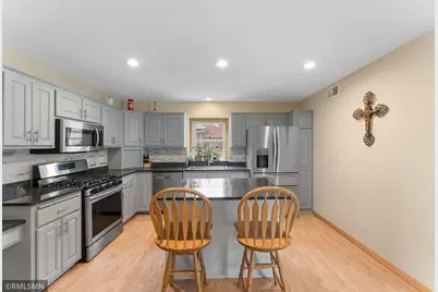 120 Indian Hills Lane, Circle Pines, MN 55014 - Photo 4