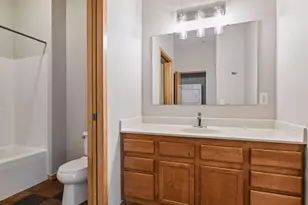 4525 Park Commons Dr, Saint Louis Park, MN 55416 - Photo 4