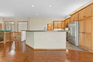 6427 Tessman Terrace N, Brooklyn Park, MN 55445 - Photo 12