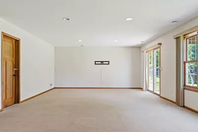 6427 Tessman Terrace N, Brooklyn Park, MN 55445 - Photo 30