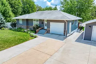 3008 29th Ave NE, Saint Anthony, MN 55418 - Photo 8