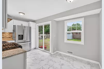 5307 66th Avenue N, Brooklyn Center, MN 55429 - Photo 10
