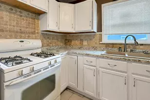 504 Edgewood Ave, Albert Lea, MN 56007 - Photo 16