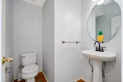 15729 Porchlight Lane, Eden Prairie, MN 55347 - Photo 10