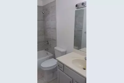 2324 Emerson Avenue N, Minneapolis, MN 55411 - Photo 10