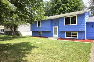 13316 Valley Forge Ln N, Champlin, MN 55316 - Photo 2