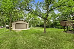 1557 Wildwood Rd, Saint Cloud, MN 56303 - Photo 12