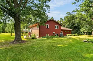 12702 Eastwick Ln, Pine City, MN 55063 - Photo 6