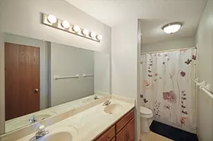 14831 Endicott Way, Apple Valley, MN 55124 - Photo 14