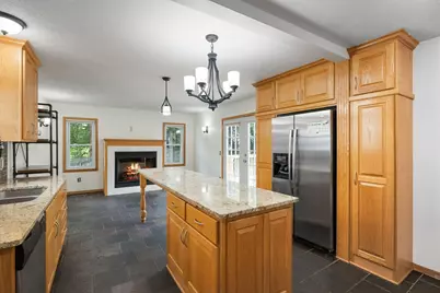 3727 Yates Avenue N, Crystal, MN 55422 - Photo 8