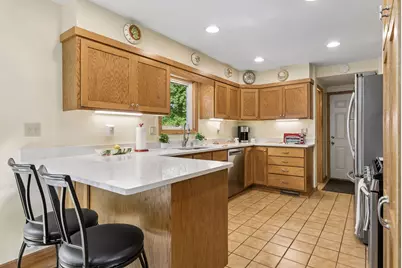 2525 Blomquist Avenue, White Bear Lake, MN 55110 - Photo 12