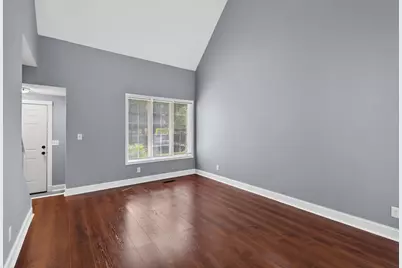 25 Stevens Street E, Saint Paul, MN 55107 - Photo 8