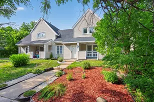 25 Stevens St E, Saint Paul, MN 55107 - Photo 42