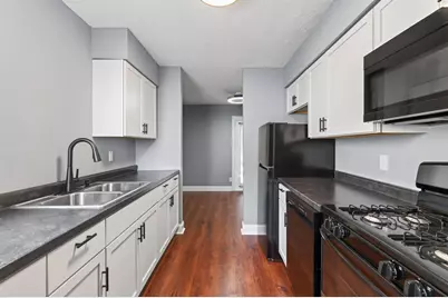25 Stevens Street E, Saint Paul, MN 55107 - Photo 18